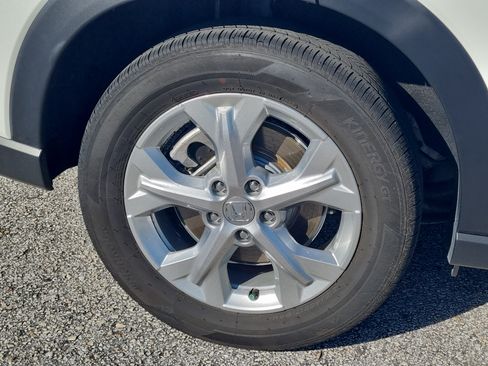 Used 2024 Honda HR-V LX image 11