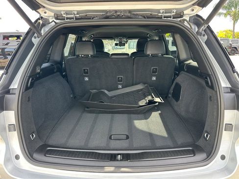 Used 2022 Jeep Grand Cherokee Trailhawk w/ Advanced Protech Group II image 38