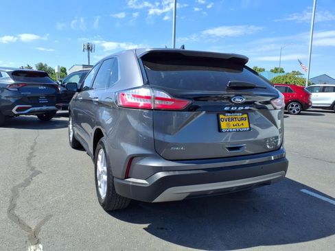 Used 2023 Ford Edge SEL image 2
