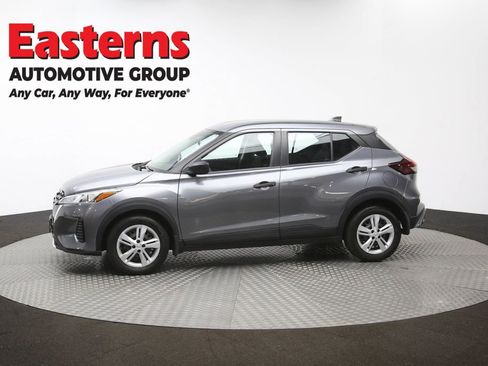 Used 2023 Nissan Kicks S image 59