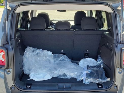 New 2023 Jeep Renegade Trailhawk w/ Sun/Sound Group image 20