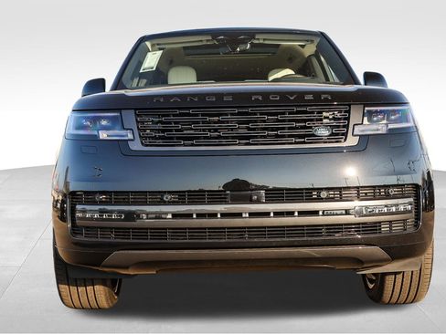 New 2026 Land Rover Range Rover SE image 2