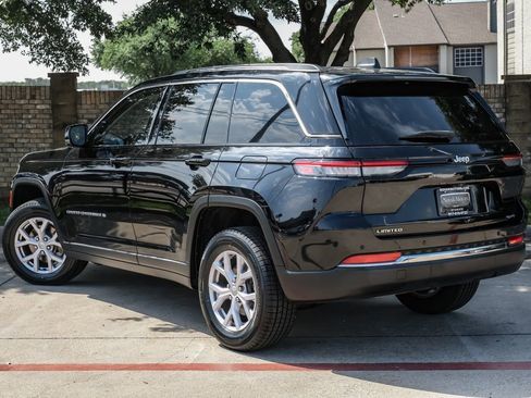 Used 2022 Jeep Grand Cherokee Limited AWD/4WD image 20