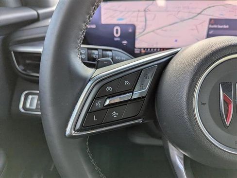 Used 2025 Buick Enclave Sport Touring w/ Power Package image 13