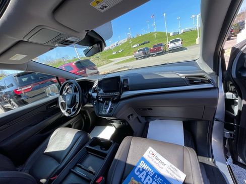 Used 2023 Honda Odyssey EX-L image 10