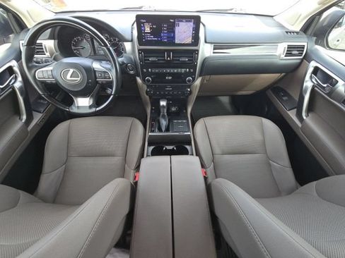 Used 2023 Lexus GX 460 Premium AWD/4WD image 35