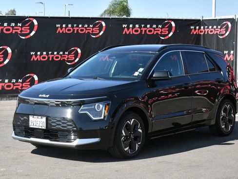 Used 2023 Kia Niro Wind FWD image 3
