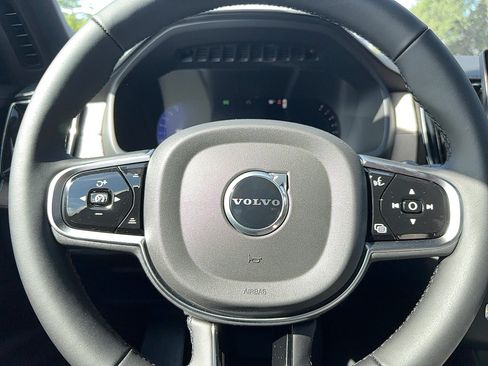 Used 2026 Volvo XC90 B6 Plus w/ Protection Package Premier AWD/4WD image 19