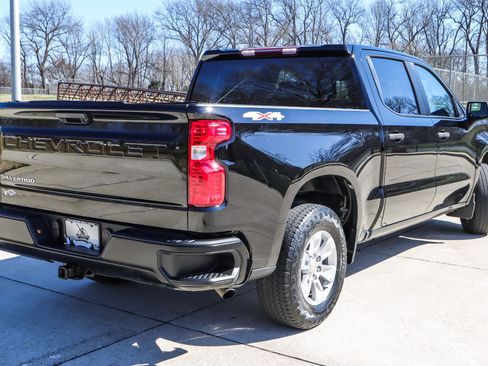 Used 2022 Chevrolet Silverado 1500 W/T w/ WT Value Package image 16