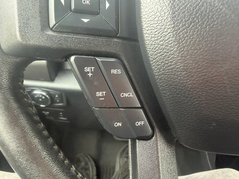 Used 2019 Ford F150 XLT w/ Equipment Group 302A Luxury AWD/4WD image 14