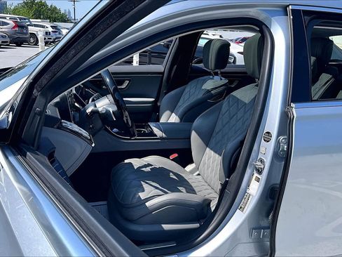 Used 2022 Mercedes-Benz S 580 4MATIC Sedan image 8