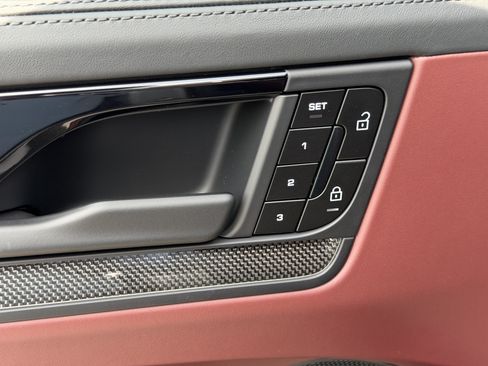 New 2026 Porsche Cayenne GTS AWD/4WD image 22