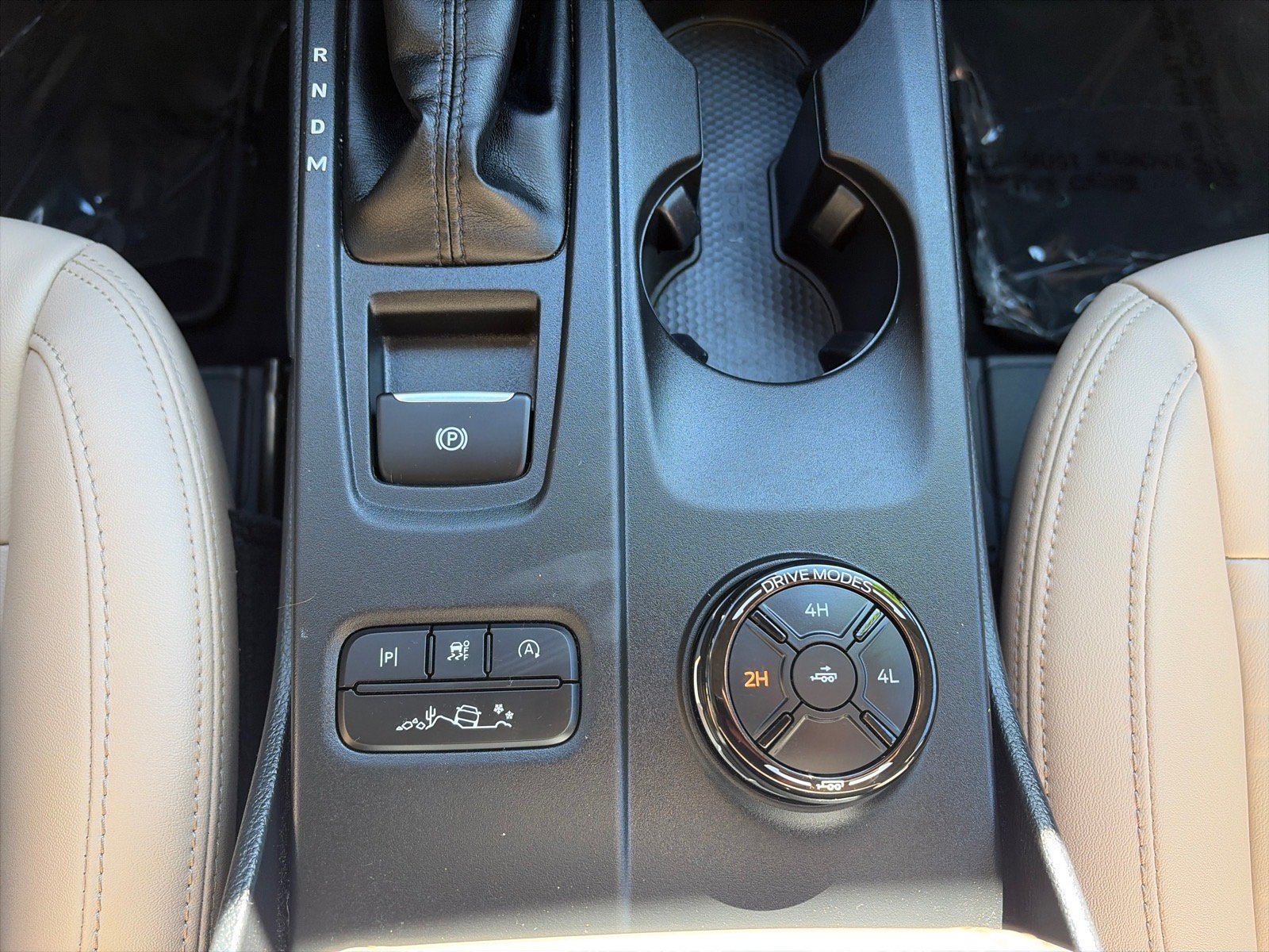 Used 2025 Ford Ranger Lariat w/ Advanced Towing Package AWD/4WD image 19