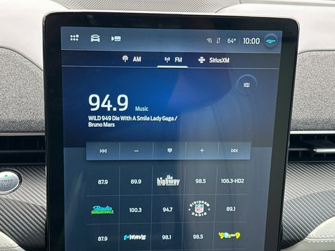 Used 2023 Ford Mustang Mach-E Premium image 17