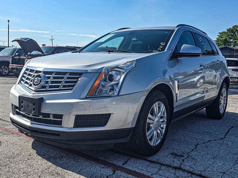 Used 2013 Cadillac SRX FWD image 3