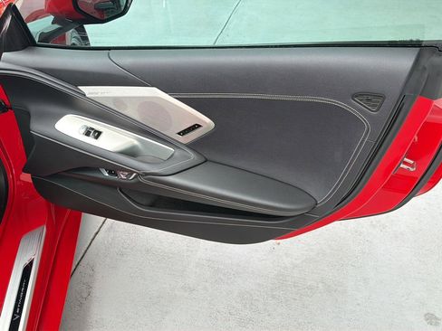Used 2020 Chevrolet Corvette Stingray Preferred Cpe w/ 2LT Preferred Equipment Group RWD image 13
