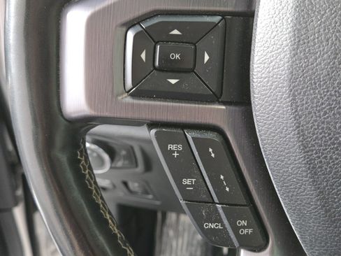 Used 2018 Ford Expedition Max Platinum image 29