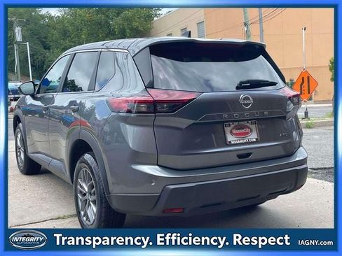 Used 2023 Nissan Rogue SV AWD/4WD image 40