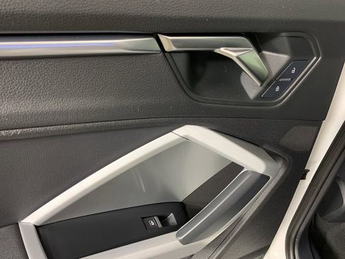 Used 2022 Audi Q3 2.0T Premium Plus image 32