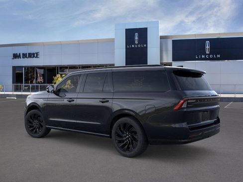New 2026 Lincoln Navigator L Reserve w/ Jet Appearance Package image 3