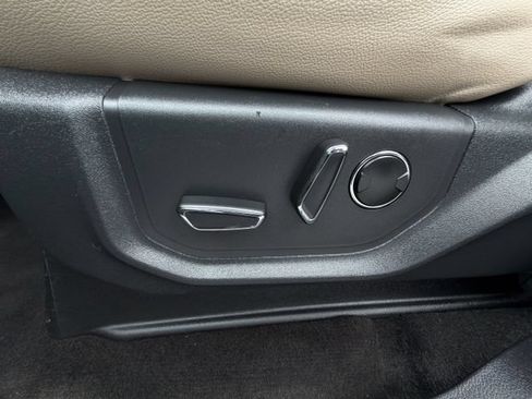 Used 2023 Ford Expedition Max Limited RWD image 27