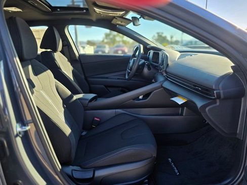New 2026 Hyundai Elantra SEL Sport image 10
