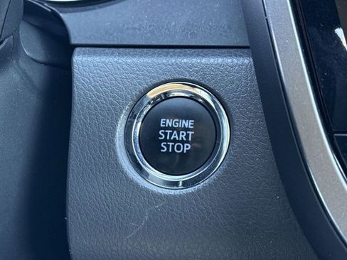Used 2024 Toyota Camry SE image 25
