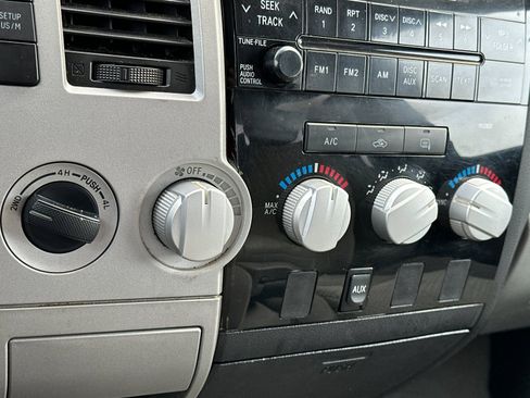 Used 2008 Toyota Tundra 4x4 Double Cab image 18