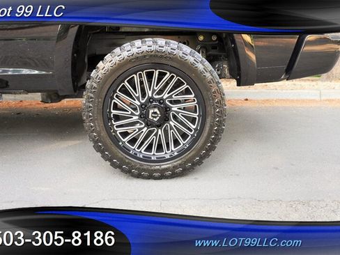 Used 2014 RAM 2500 Laramie w/ Black Appearance Group AWD/4WD image 4