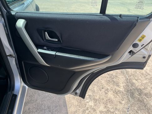 Used 2004 Land Rover Freelander SE image 28