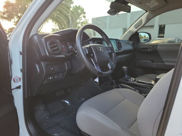 Used 2022 Toyota Tacoma SR w/ SR Convenience Package RWD image 10