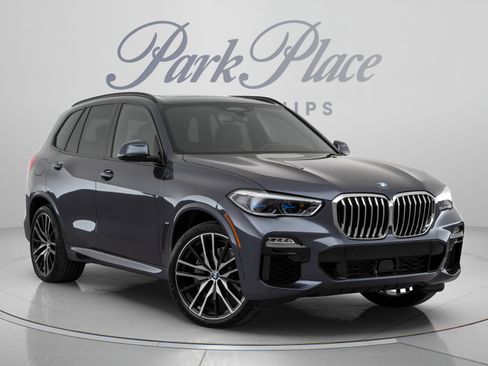 Used 2019 BMW X5 xDrive50i w/ M Sport Package AWD/4WD image 6
