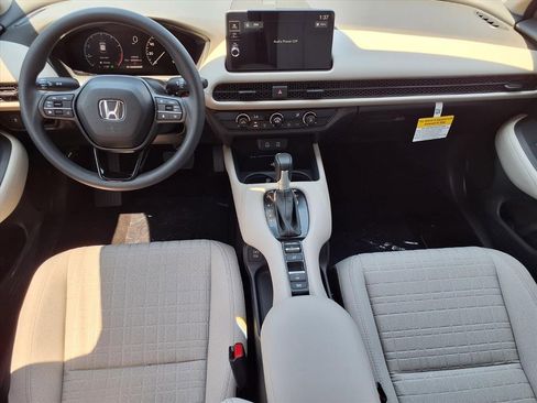 Used 2026 Honda HR-V LX image 3