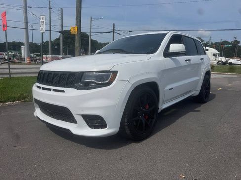 Used 2020 Jeep Grand Cherokee SRT AWD/4WD image 2