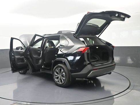 Used 2025 Toyota RAV4 Limited w/ Advanced Technology Package AWD/4WD image 73