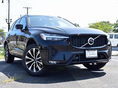New 2025 Volvo XC60 B5 Core w/ Protection Package Premier