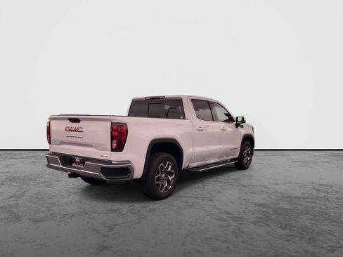 New 2026 GMC Sierra 1500 SLE w/ Preferred Package image 8