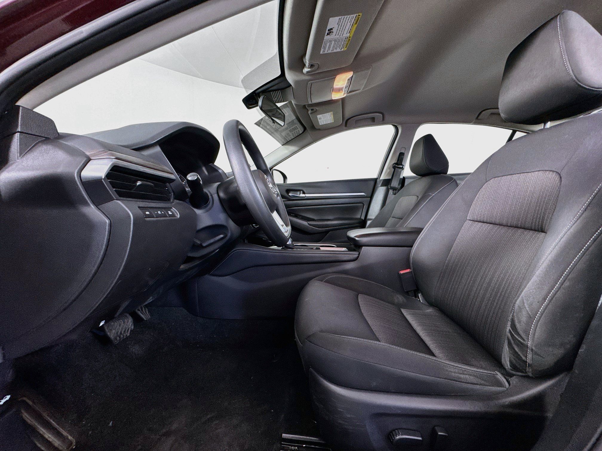 Used 2023 Nissan Altima 2.5 SV AWD/4WD image 19