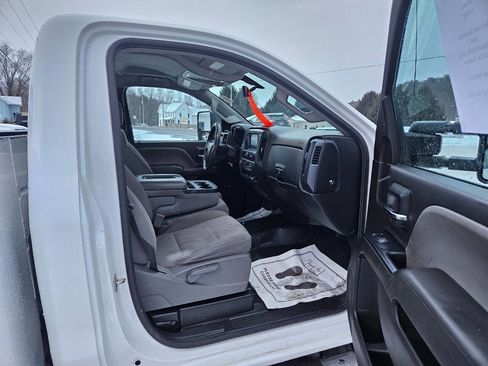 Used 2018 Chevrolet Silverado 3500 W/T w/ WT Convenience Package image 17