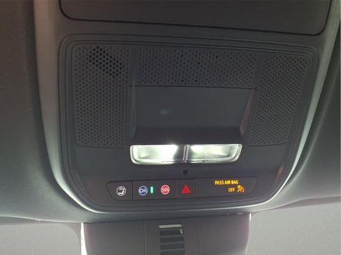 New 2026 Chevrolet Traverse LT w/ Midnight/Sport Edition image 24