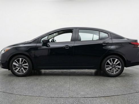 Used 2025 Nissan Versa SV image 5