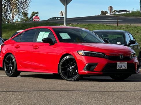 Certified 2024 Honda Civic Sport image 3