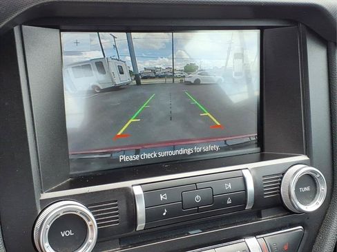 Used 2021 Ford Mustang GT Premium w/ Equipment Group 401A RWD image 3