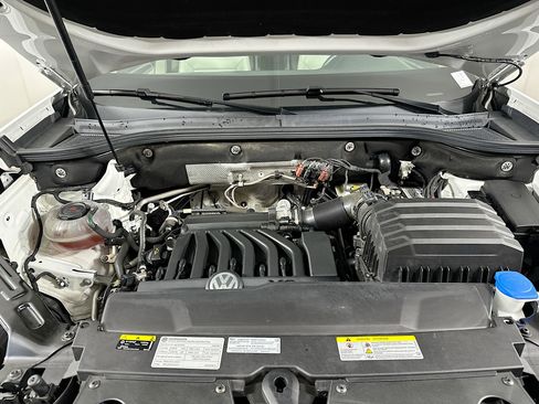 Used 2021 Volkswagen Atlas SE w/ Panoramic Sunroof Package FWD image 35