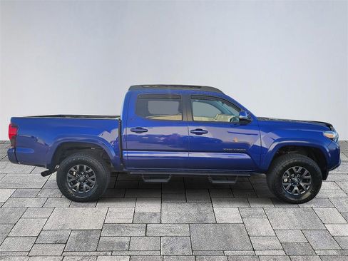 Used 2023 Toyota Tacoma SR5 image 8