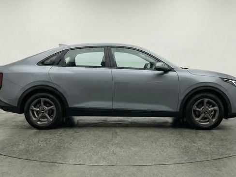 Used 2025 Kia K4 FWD image 11