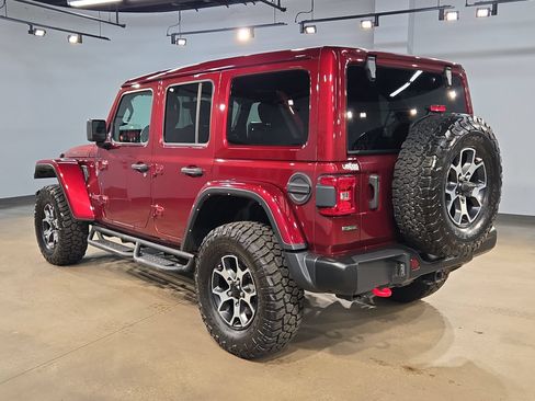 Used 2021 Jeep Wrangler Unlimited Rubicon AWD/4WD image 5