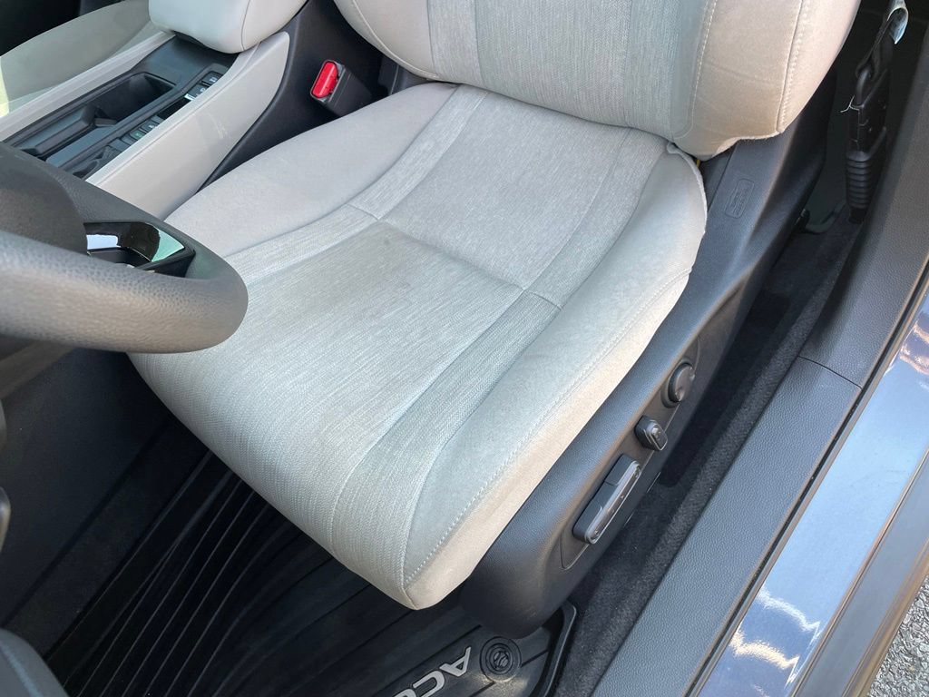 Used 2023 Honda Accord EX image 22
