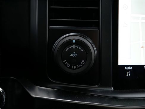 Used 2024 Ford F350 Lariat w/ Lariat Ultimate Package image 25