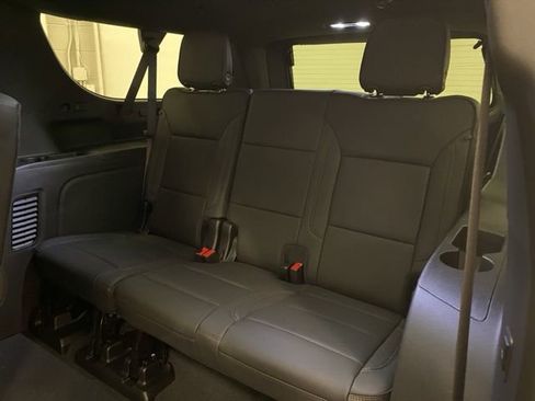 New 2026 Chevrolet Suburban High Country image 26